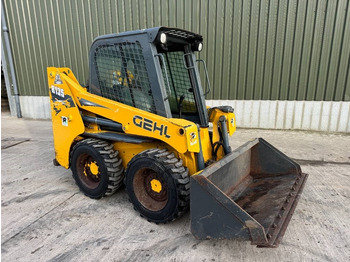 Mini utovarivač Gehl R 135 Skid Steer: slika 3