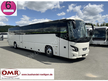 Turistički autobus