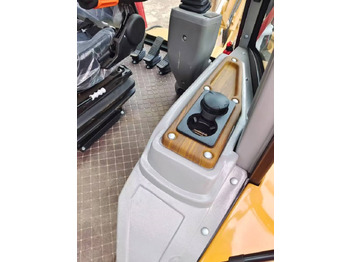 Novu Bager utovarivač CAT 420 F 100% New: slika 2