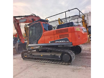 Bager guseničar DOOSAN DX300LC