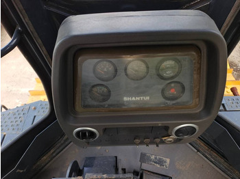 Buldožer Shantui SD 32: slika 2