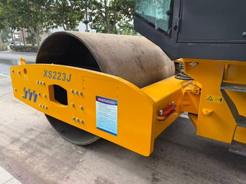 Kompaktor XCMG XS 223 J: slika 3