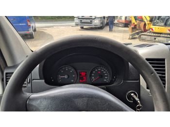 Furgon VW Crafter 2.5 Diesel Rost ja, technisch super, HU neu 01 2025: slika 3