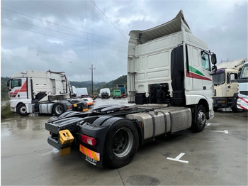 Tegljač DAF XF 460: slika 4