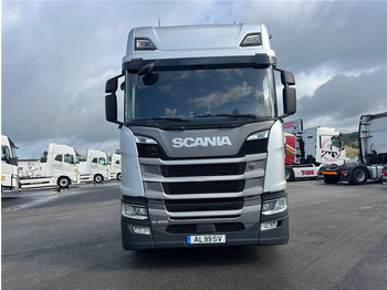 Tegljač Scania R450: slika 2