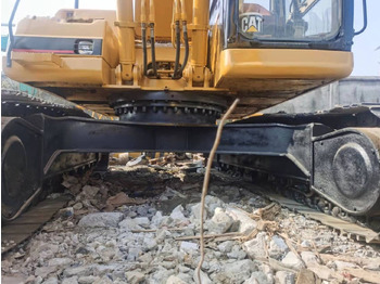 Bager guseničar CATERPILLAR 320B