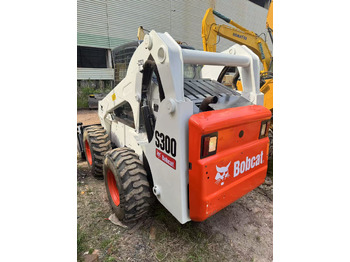 Mini utovarivač BOBCAT S300