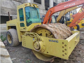 Lizing BOMAG BW217D BOMAG BW217D: slika 1