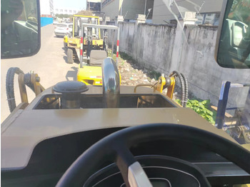 Bager utovarivač CATERPILLAR 420F: slika 4