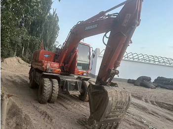 Lizing DOOSAN DH150W-7 DOOSAN DH150W-7: slika 4