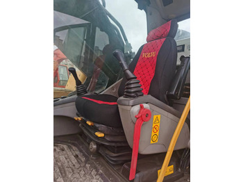 Bager guseničar VOLVO EC480DL: slika 3