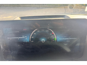 Tegljač Mercedes Benz Actros 1848 - 2020: slika 4 Tegljač Mercedes Benz Actros 1848 - 2020: slika 4