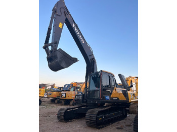 Bager guseničar VOLVO EC210