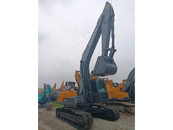 Lizing Volvo EC 240  Volvo EC 240: slika 4