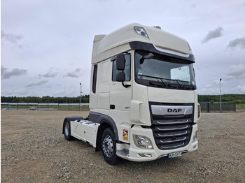 Tegljač DAF XF 450