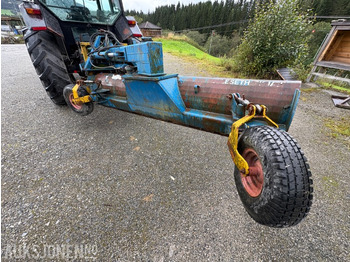 Traktor 1993 Valtra 6100 Turbo m/ Quicke 640 laster og etterhengende brøyteskjær: slika 5