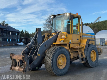 Utovarivač točkaš VOLVO L90D