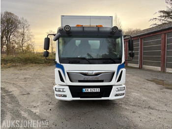 Kamion 2013 MAN TGL 3 seter Euro6 4X2 skap m/varme og innredning: slika 2 Kamion 2013 MAN TGL 3 seter Euro6 4X2 skap m/varme og innredning: slika 2