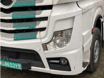 Tegljač Mercedes-Benz Cap tractor MERCEDES-BENZ TOP Actros 1842 MP4 Klima MegaSpace: slika 3 Tegljač Mercedes-Benz Cap tractor MERCEDES-BENZ TOP Actros 1842 MP4 Klima MegaSpace: slika 3