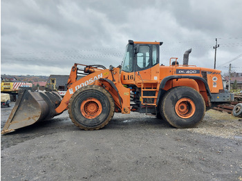 Utovarivač točkaš DOOSAN DL400