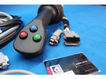 Prednji utovarivač za traktor za Kamion Joystick + AKON LVM92 Proportional Valve 90 L/Min 2 Sections for Loader, Closed: slika 4 Prednji utovarivač za traktor za Kamion Joystick + AKON LVM92 Proportional Valve 90 L/Min 2 Sections for Loader, Closed: slika 4