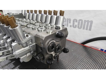 Novu Šumska prikolica Proportional Valve Walvoil DPX160 combined with DPX100, 9 functions: slika 4