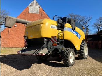 Kombinovani kombajn New Holland CX 8090 ALLRAD: slika 4
