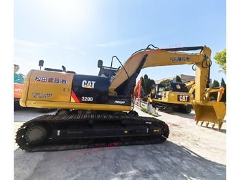 Bager guseničar CAT320D: slika 3