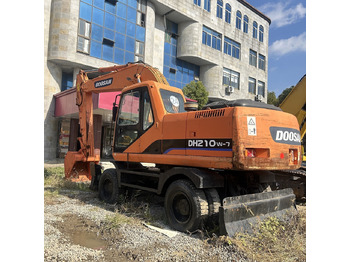 Bager točkaš DOOSAN DH210W-7