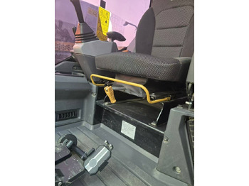 Mini bager CAT 306: slika 5 Mini bager CAT 306: slika 5