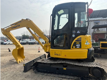 Mini bager KOMATSU PC40