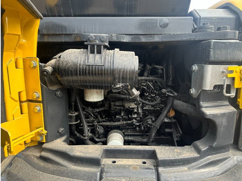 Mini bager Komatsu PC 40: slika 5 Mini bager Komatsu PC 40: slika 5