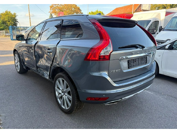 SUV Volvo XC60 I Volvo XC 60 2,4 D4 AWD 190KM Summum Navi Panorama Skóry Kamera 2017: slika 5 SUV Volvo XC60 I Volvo XC 60 2,4 D4 AWD 190KM Summum Navi Panorama Skóry Kamera 2017: slika 5