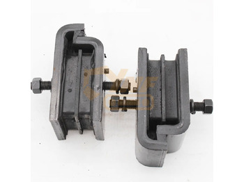 Nosač motora YNF High Quality Excavator Engine Parts Rubber Mount HR-5089 4641027 For EX230 ZAX230 ZAX200-3 ZAX240-3 Engine Mountings Rear: slika 2