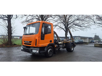 Kamion za utovaranje kontejnera IVECO