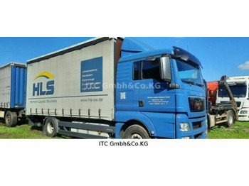 Kamion sa ceradom MAN TGX 18.400