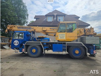 Autodizalica LIEBHERR LTM 1025