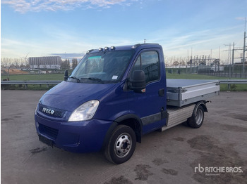 Kamion sa zatvorenim sandukom IVECO