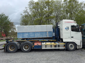 Kamion sa hidrauličnom kukom VOLVO FH 540