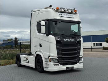 Tegljač SCANIA S