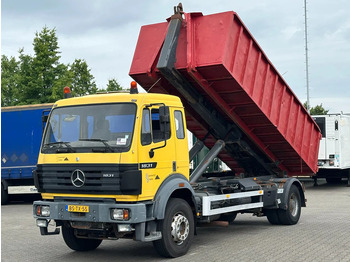 Kamion sa hidrauličnom kukom MERCEDES-BENZ SK