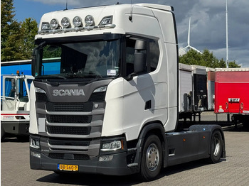 Tegljač SCANIA S 450