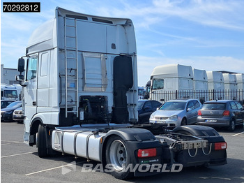 Tegljač DAF XF 530 4X2 Mega Retarder Standairco ACC Euro 6: slika 2