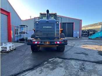 Utovarivač točkaš Hyundai HL960AHDXT: slika 4 Utovarivač točkaš Hyundai HL960AHDXT: slika 4