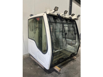 Kabina i enterijer LIEBHERR