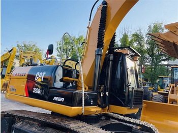 Bager guseničar CATERPILLAR 320D2