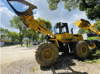 Utovarivač točkaš KOMATSU WA320