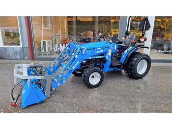 Komunalni traktor SOLIS