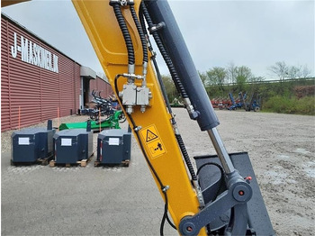 Lizing XCMG xe27e u/hus  XCMG xe27e u/hus: slika 5