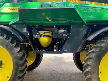 Prskalica John Deere 340M: slika 2